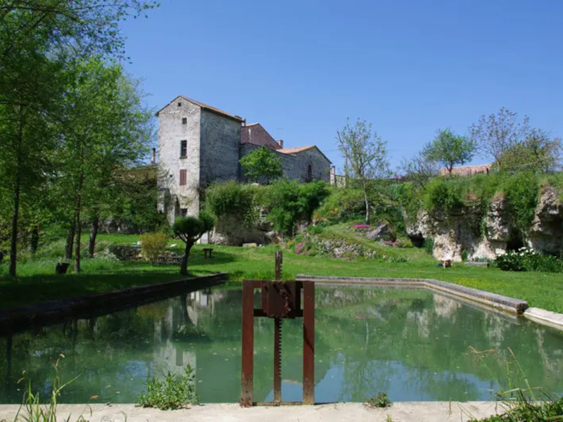 Bastide de Fonroque Bastide de Fonroque