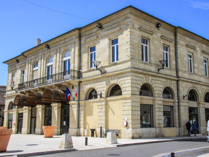 Bastide de Miramont-de-Guyenne